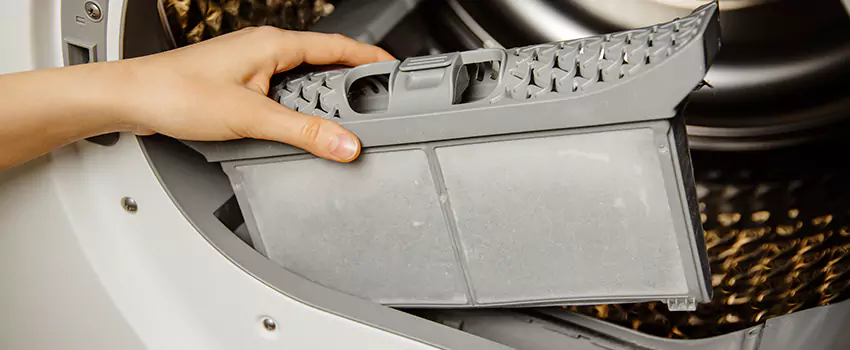 Signs Of A Clogged Dryer Lint Trap in Pueblo, Colorado